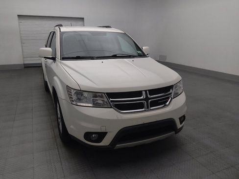 Used 2017 Dodge Journey SXT w/ Comfort/Convenience Group AWD/4WD image 14