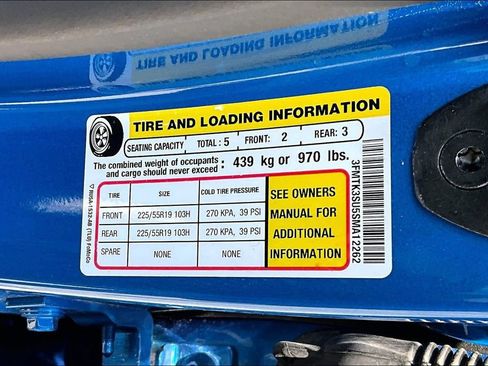 Used 2025 Ford Mustang Mach-E Premium AWD/4WD image 31
