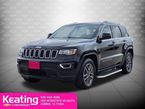 Used 2020 Jeep Grand Cherokee Laredo w/ 18" Wheel & 8.4" Radio Group RWD image 4