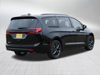 New 2026 Chrysler Pacifica Limited w/ S Appearance Package video 2
