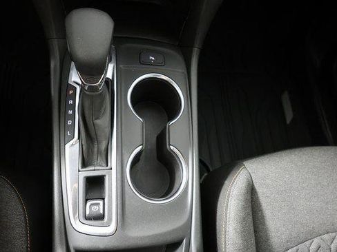 Used 2024 Chevrolet Equinox LT image 18