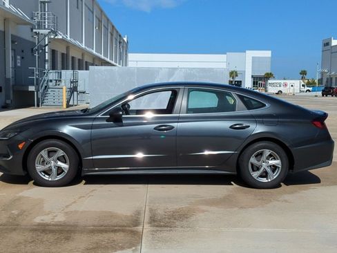 Used 2023 Hyundai Sonata SE FWD image 8