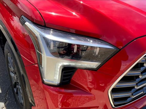 Used 2024 Toyota Sequoia Platinum image 24