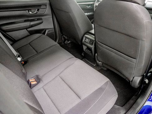 Certified 2025 Honda CR-V EX image 33