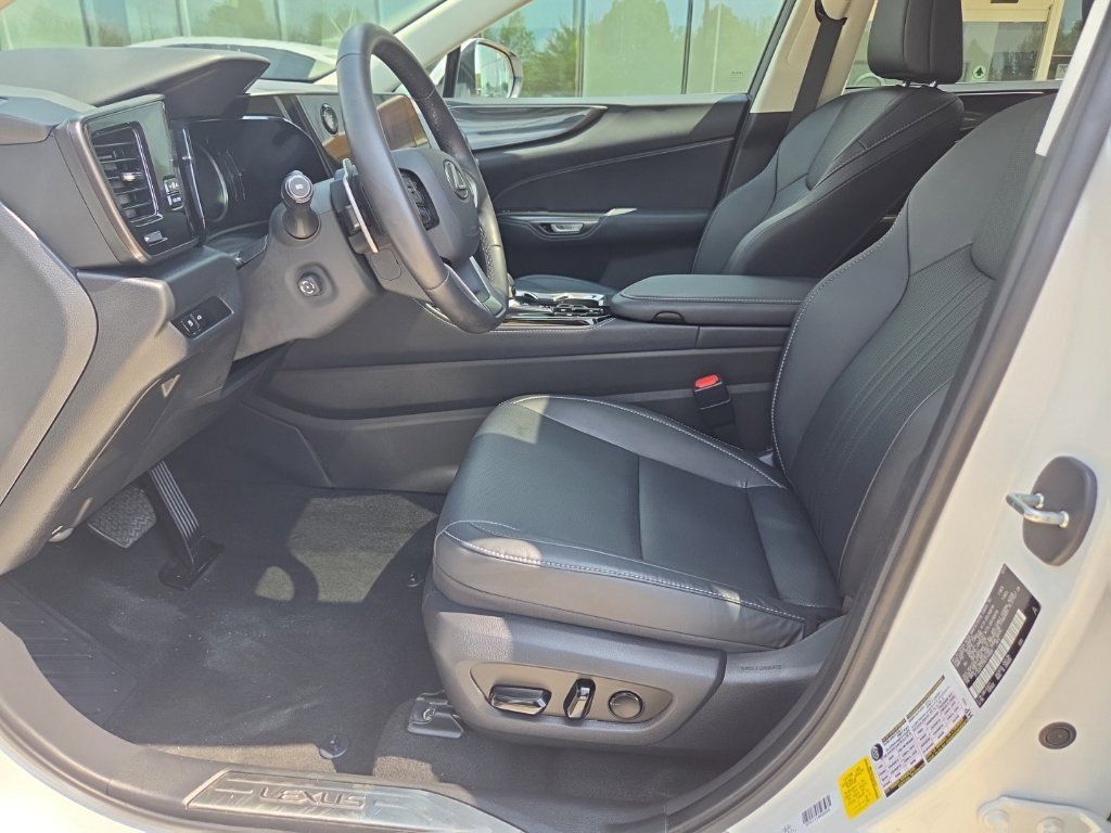 Used 2024 Lexus NX 250 FWD image 20