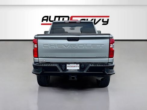 Used 2024 Chevrolet Silverado 2500 Custom w/ Custom Value Package AWD/4WD image 6