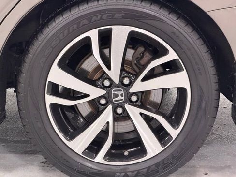 Used 2019 Honda Odyssey Elite image 8