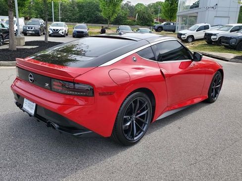 Used 2025 Nissan Z Performance w/ Floor Mat Package image 3
