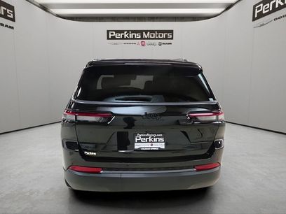 New 2026 Jeep Grand Cherokee L Limited w/ Limited Altitude Package