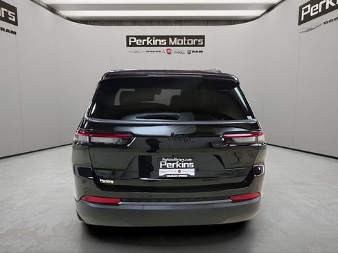 New 2026 Jeep Grand Cherokee L Limited w/ Limited Altitude Package AWD/4WD image 4