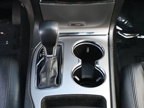 Used 2021 Jeep Grand Cherokee Laredo X AWD/4WD image 15