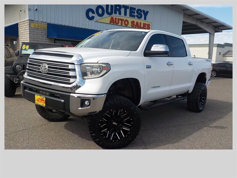 Used 2018 Toyota Tundra Limited w/ Limited Premium Package AWD/4WD image 1