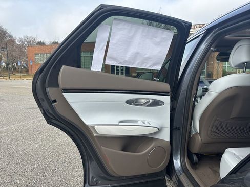 New 2026 Genesis GV70 2.5T Advanced image 23