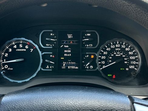 Used 2018 Toyota Tundra SR5 w/ SR5 Upgrade Package image 19