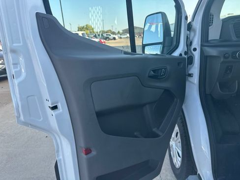 Used 2025 Ford Transit 250 Low Roof w/ Exterior Upgrade Package RWD image 5