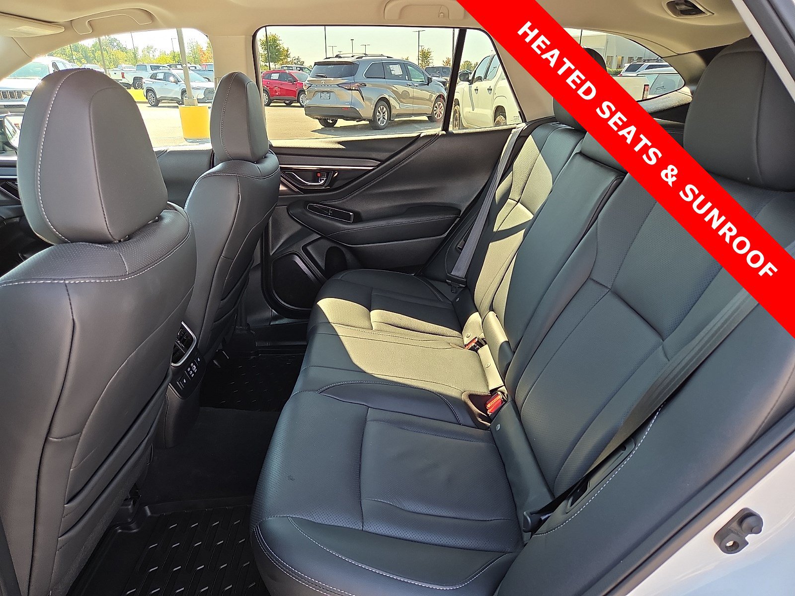 Used 2023 Subaru Outback Limited AWD/4WD image 10