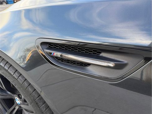 Used 2016 BMW M5 image 49
