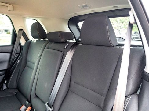 Used 2025 Nissan Rogue S image 26