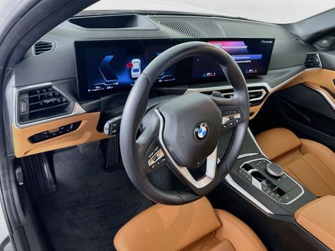 Used 2023 BMW 330i xDrive Sedan w/ Premium Package AWD/4WD image 10