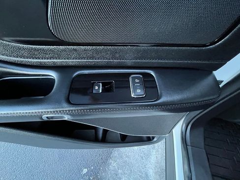 Used 2022 Lincoln Aviator AWD w/ Premium Package image 26