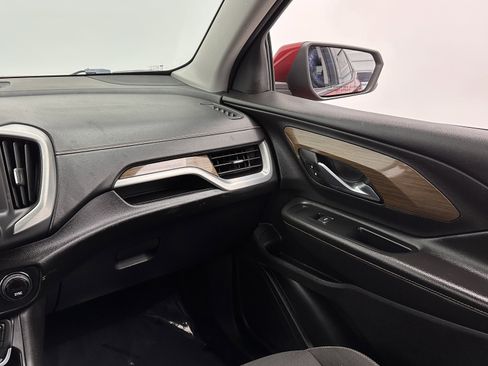 Used 2018 GMC Terrain SLE image 28