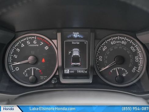Used 2021 Toyota Tacoma TRD Off-Road w/ Technology Package RWD image 26