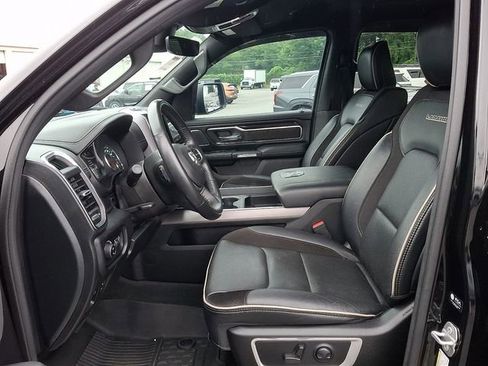 Used 2022 RAM 1500 Laramie AWD/4WD image 10