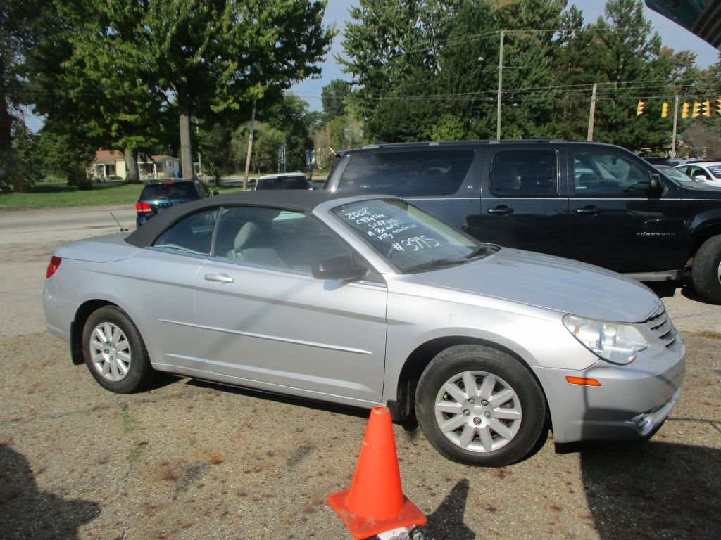 Used 2008 Chrysler Sebring LX FWD image 1