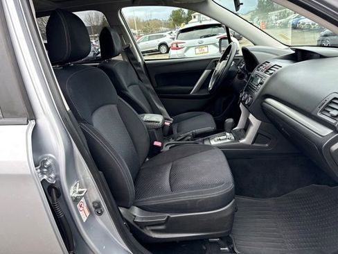 Used 2014 Subaru Forester 2.5i Premium w/ All-Weather Package image 11