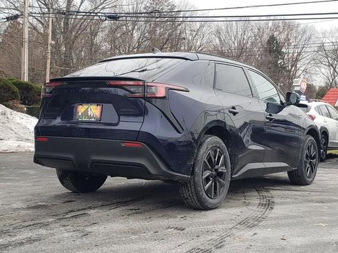 New 2026 Subaru Solterra Premium image 3