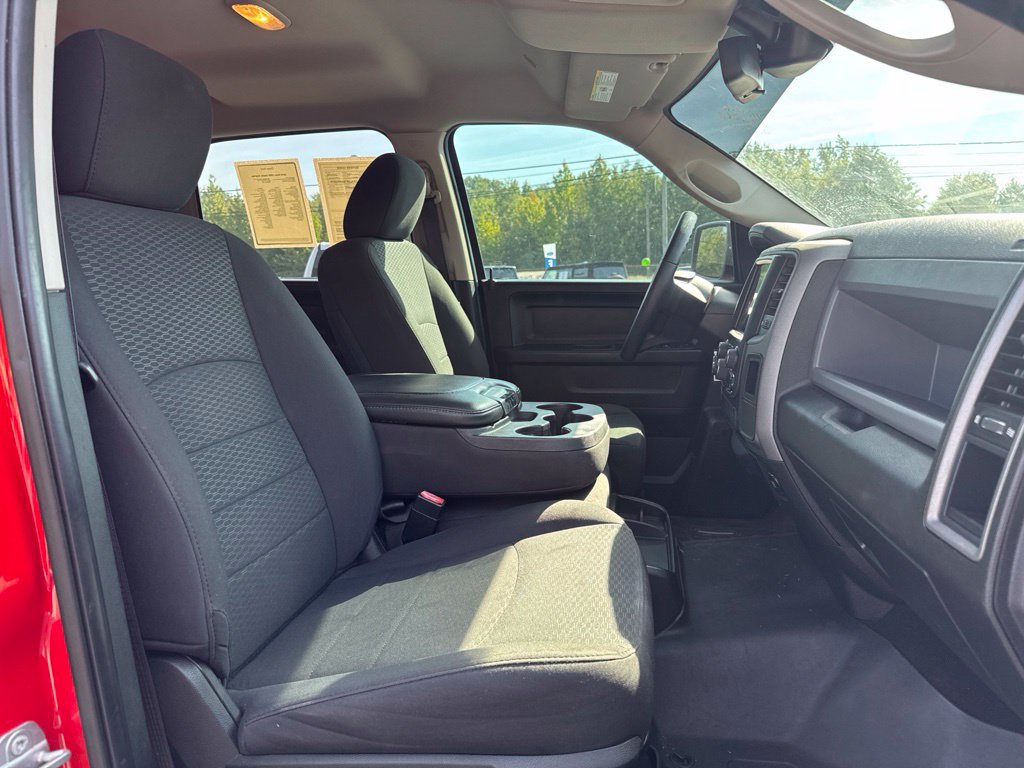 Used 2019 RAM 1500 Express w/ Wheel & Sound Group AWD/4WD image 12
