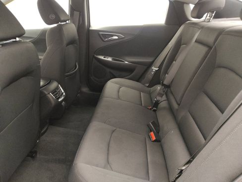 Used 2025 Chevrolet Malibu LT image 18