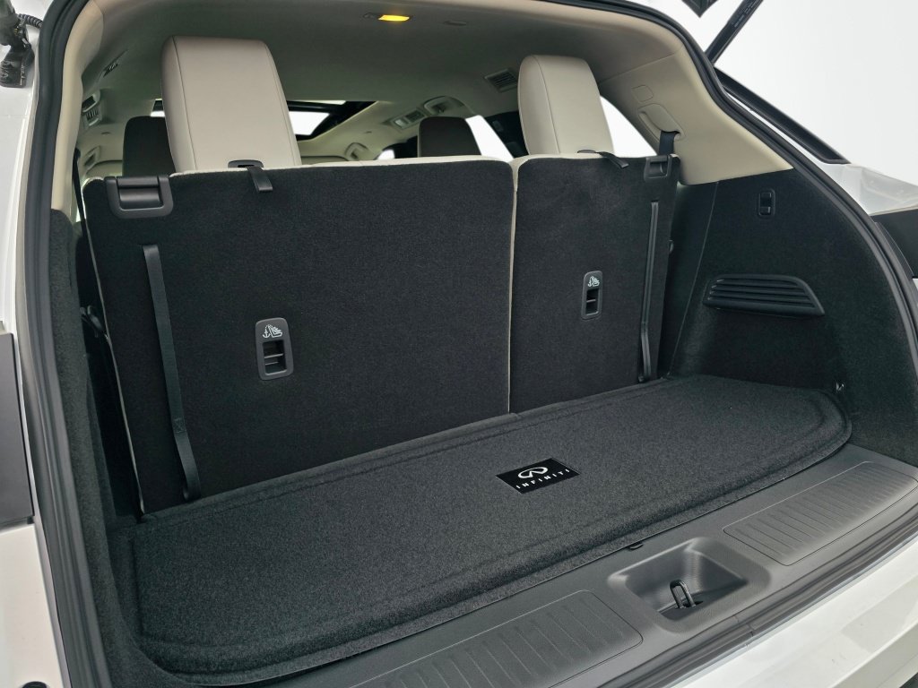 New 2027 INFINITI QX60 Luxe w/ Cargo Package AWD/4WD image 23