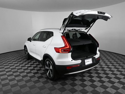 Used 2023 Volvo XC40 B5 Plus w/ Driver Assist Package image 29