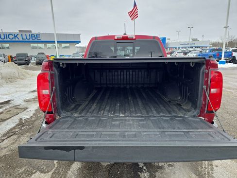 Used 2018 Chevrolet Colorado Z71 image 32