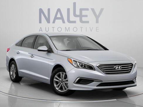 Used 2016 Hyundai Sonata Sport w/ Option Group 02 FWD image 9