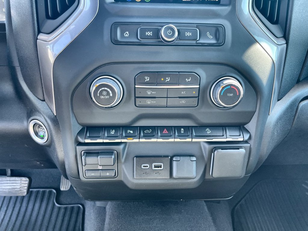 Used 2024 Chevrolet Silverado 2500 Custom w/ Custom Value Package AWD/4WD image 17