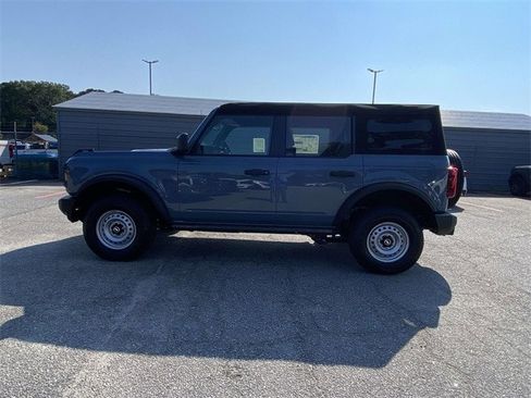 New 2025 Ford Bronco 4-Door image 26