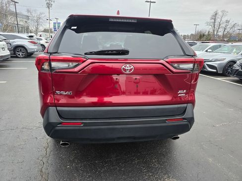 Certified 2022 Toyota RAV4 XLE image 6