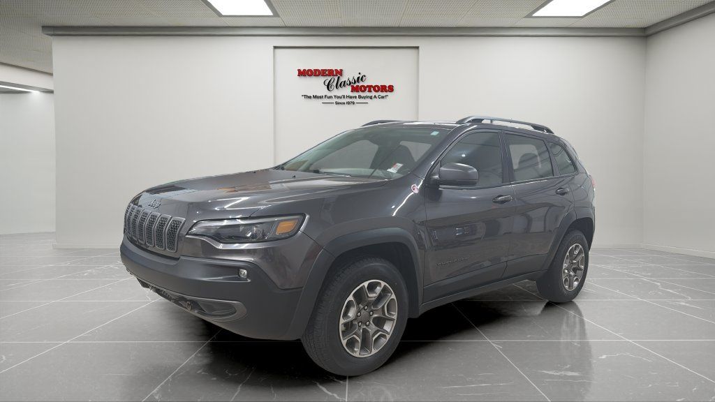 Used 2021 Jeep Cherokee Trailhawk w/ Trailer Tow Group AWD/4WD image 1