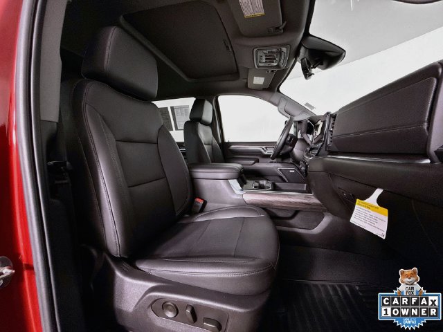 Used 2024 Chevrolet Silverado 2500 LTZ w/ LTZ Convenience Package AWD/4WD image 31