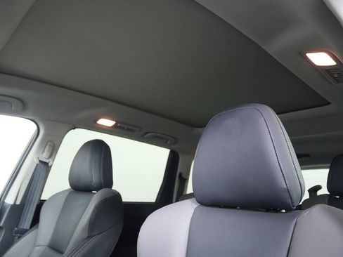 Used 2022 Subaru Ascent Onyx Edition image 11