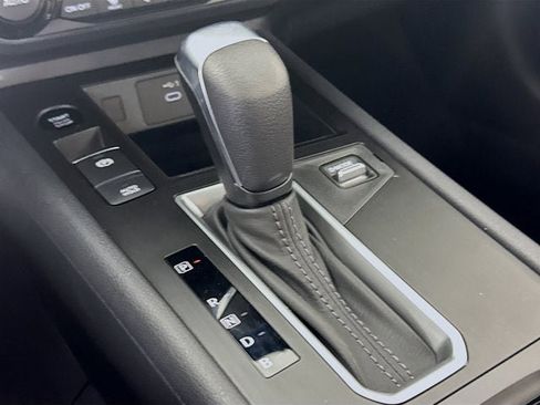 New 2026 Nissan Kicks SV image 15