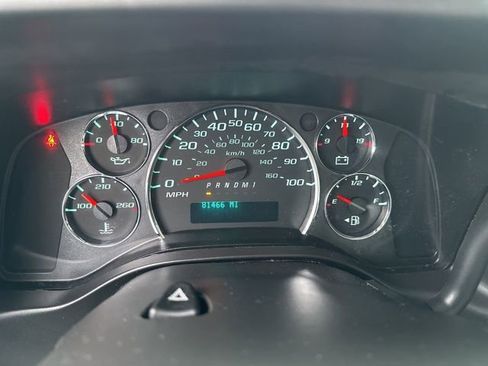 Used 2017 Chevrolet Express 3500 image 10