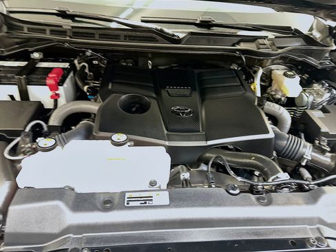 Used 2025 Toyota Tundra SR5 image 34