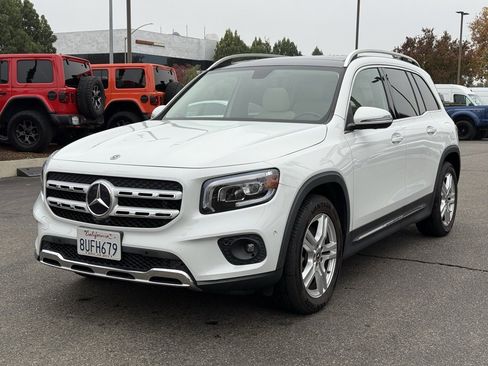 Used 2020 Mercedes-Benz GLB 250 image 10