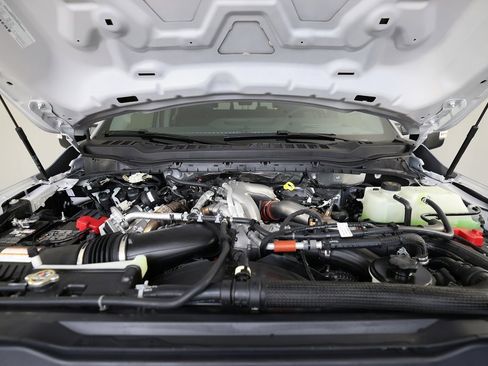 Used 2025 Ford F450 Lariat w/ Lariat Ultimate Package image 42