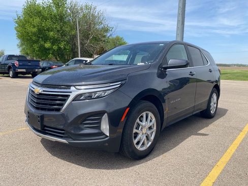 Used 2022 Chevrolet Equinox LT FWD image 13