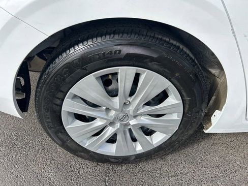 Used 2024 Nissan Sentra S image 41