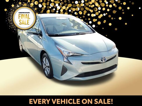 Certified 2016 Toyota Prius Three image 4